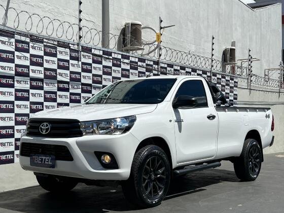 Hilux CS 4x4 2.8 TDI Diesel Mec. Manual Diesel Picape 2P 